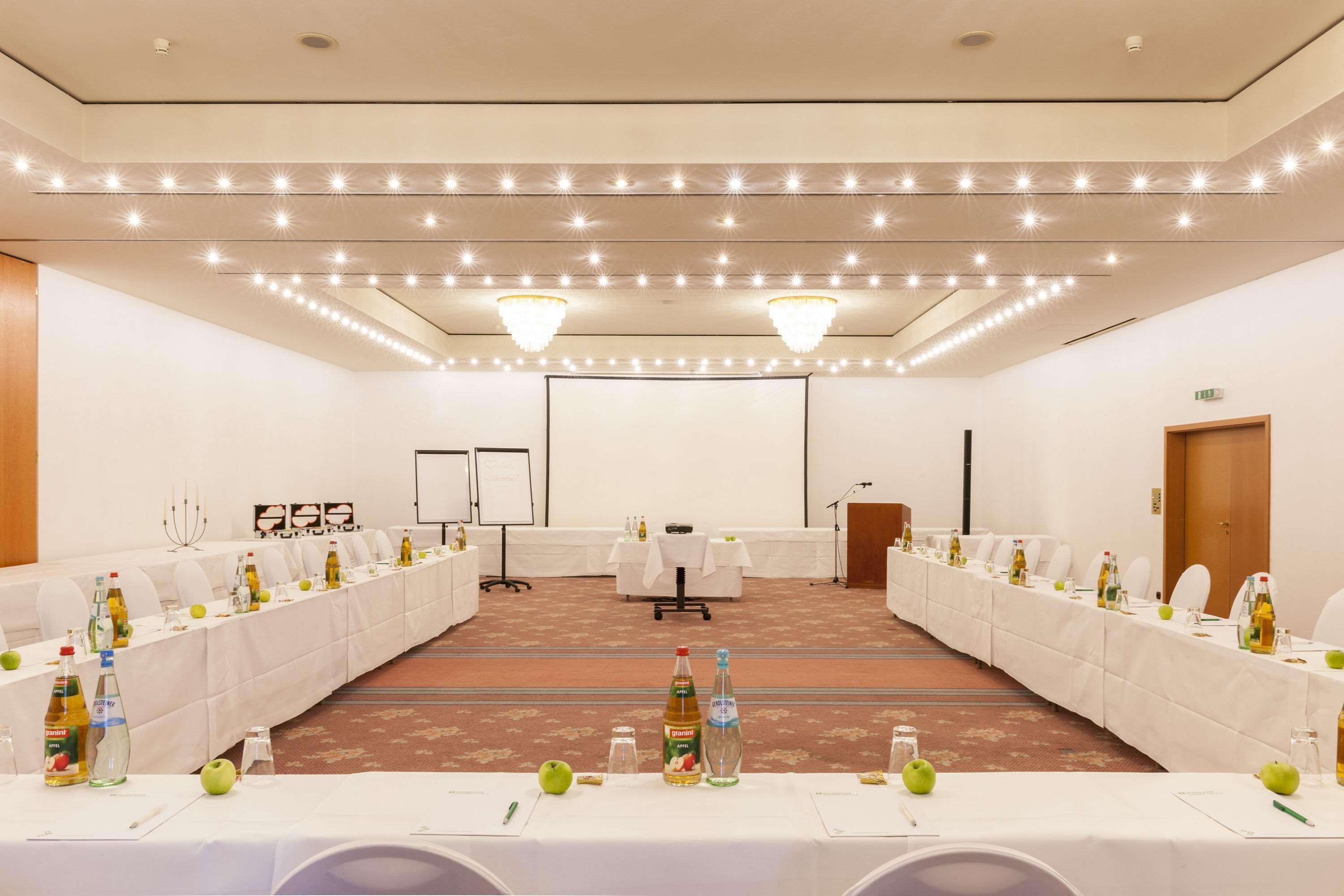Wyndham Garden Hotel