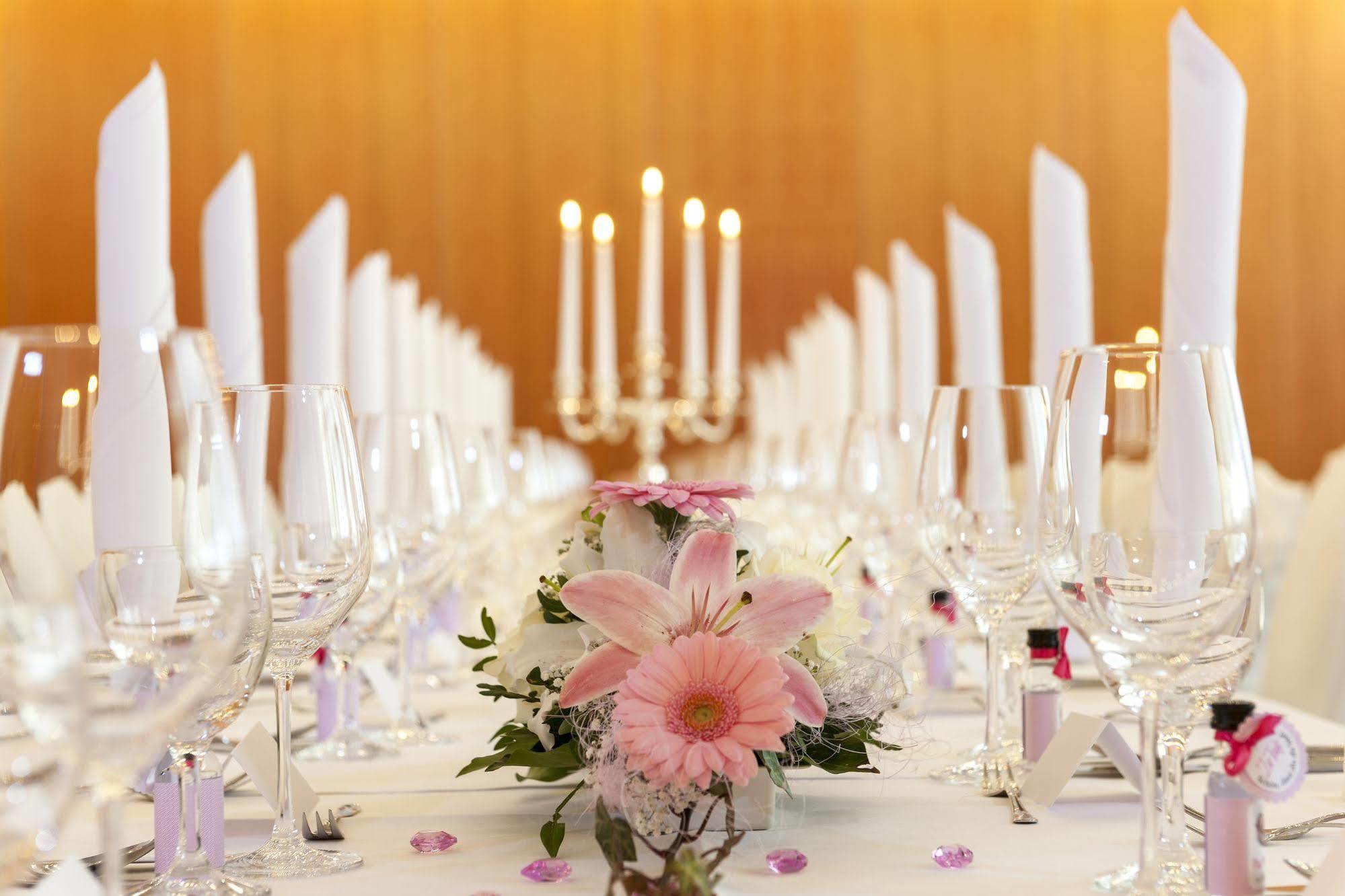 Wyndham Garden Hotel